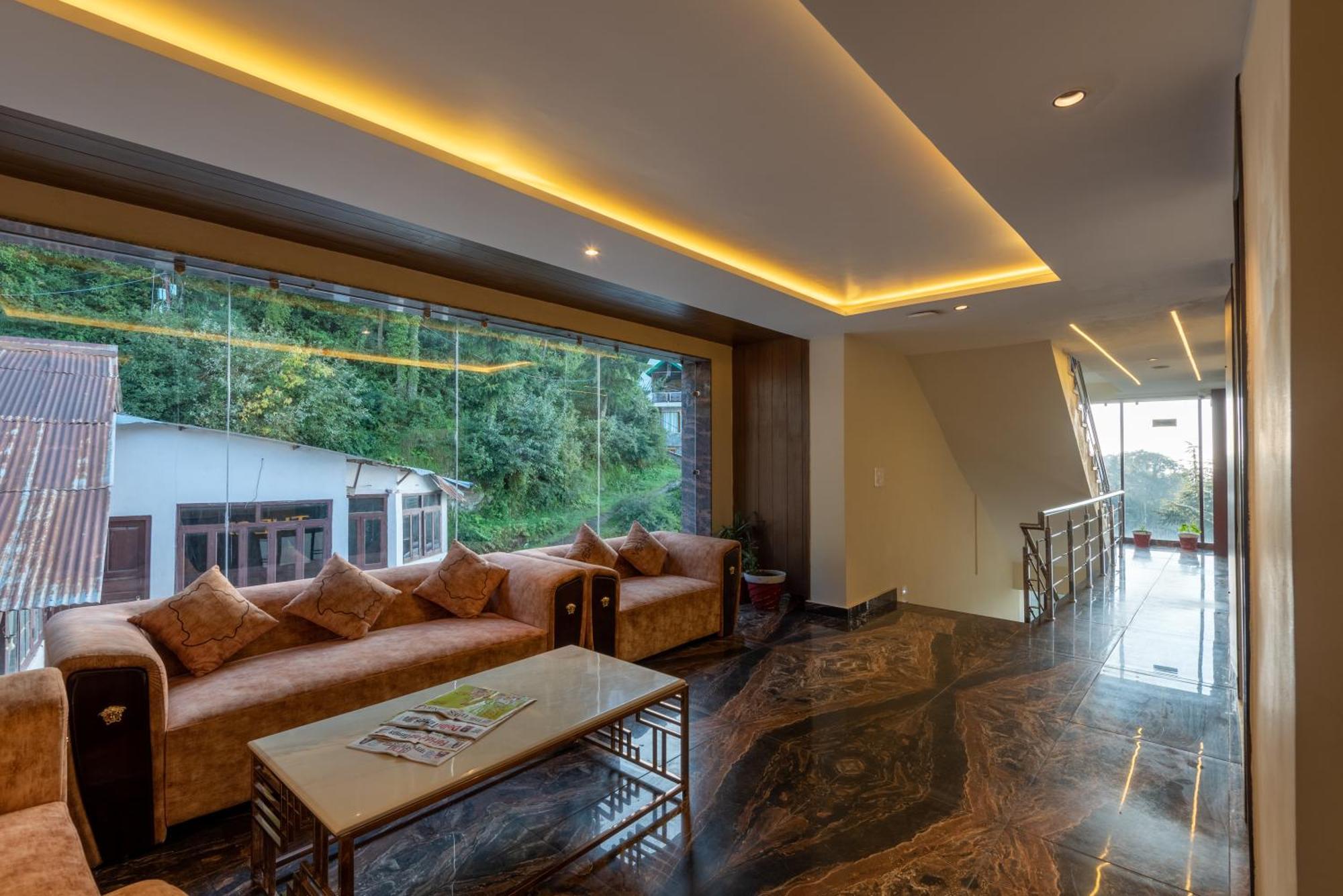 The Seasons Dalhousie - Best Valley View & Mountain View Hotel In Dalhousie Dış mekan fotoğraf